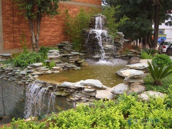 案例展示—叠水